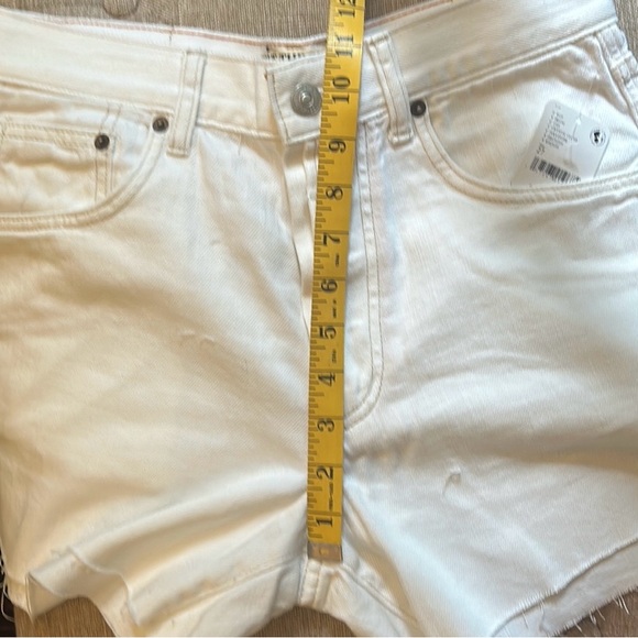 Free People We The Free Size 27 Denim Shorts Ivory NWT! - Picture 8 of 8